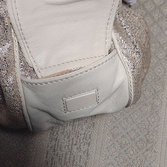 Juicy Couture Y2K Shimmering Linen Shoulder Bag with Wood Charms - Picture 14 of 16